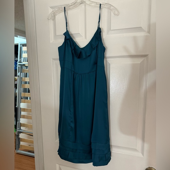 American Eagle Outfitters Dresses & Skirts - American Eagle Thin Strapped Subtle Ruffled Dress